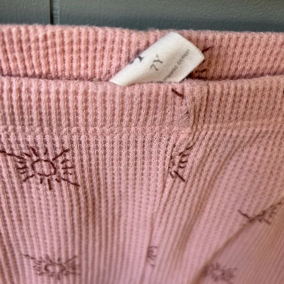 Kate Quinn Organics PJs - Picture 5 of 6